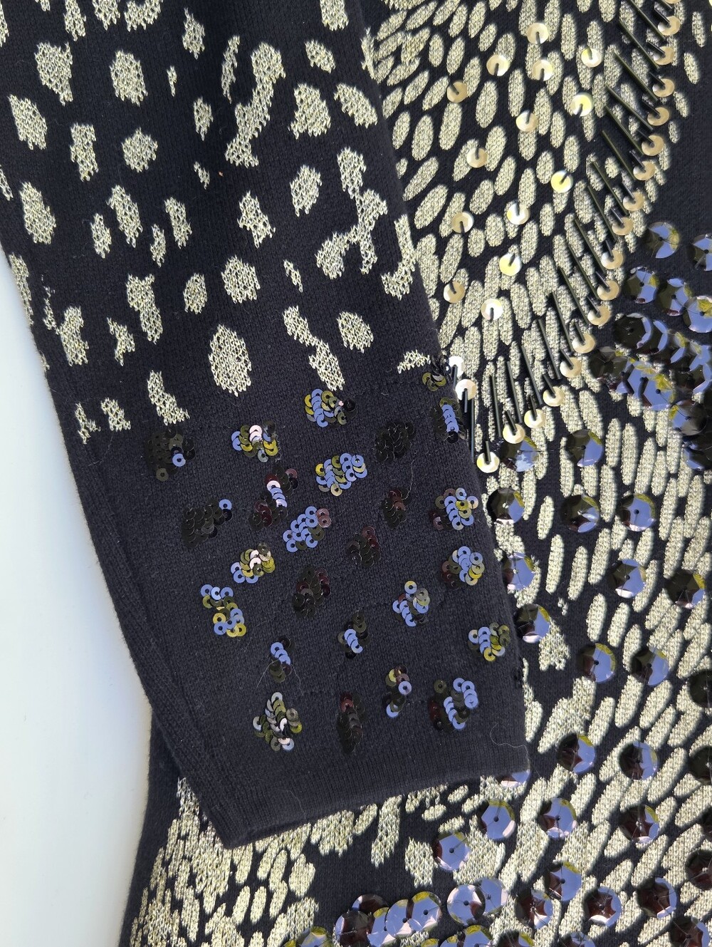 NWT Chico's Cardigan Sweater Black & Gold Sequin Metallic Open Front Size-1(M) - Picture 8 of 14